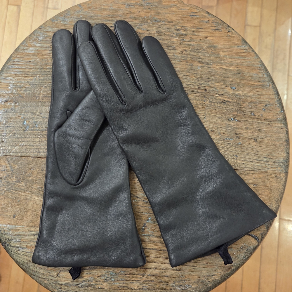 NWOT Brume Cashmere Lined Leather Dark Grey Gloves 6.5 NOT WORN